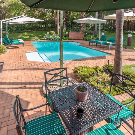 פרטוריה Town Lodge Menlo Park מראה חיצוני תמונה