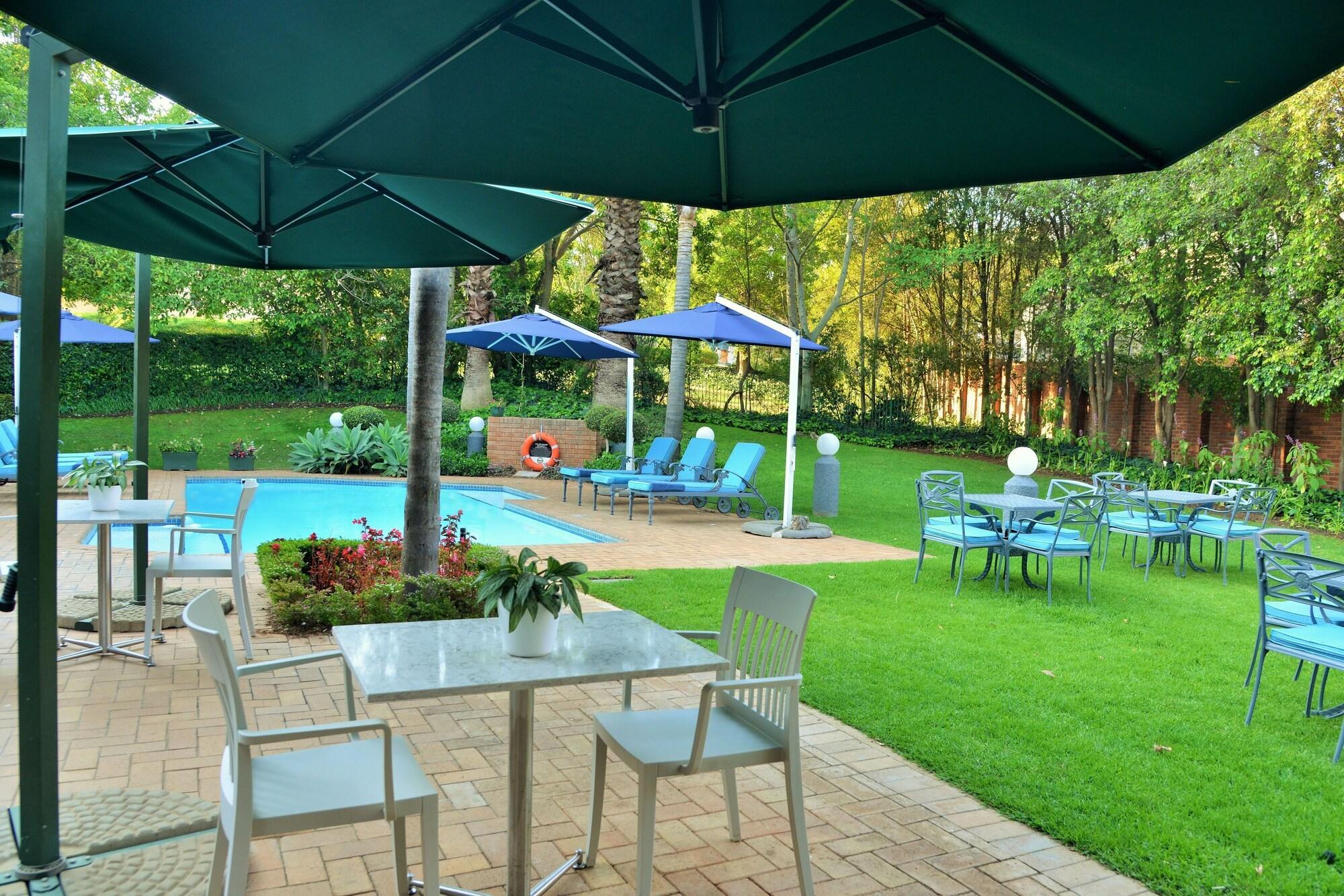 פרטוריה Town Lodge Menlo Park מראה חיצוני תמונה